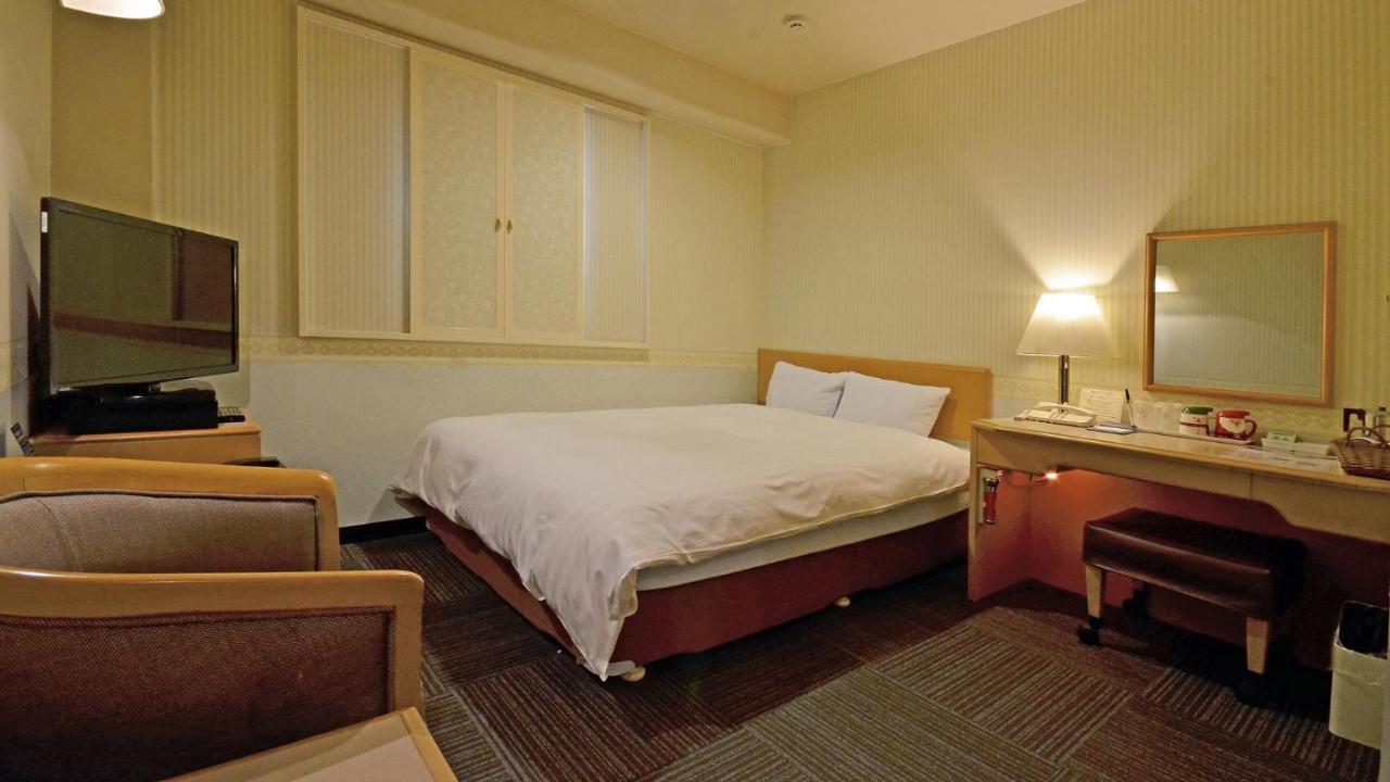 Omura Central Hotel ภายนอก รูปภาพ